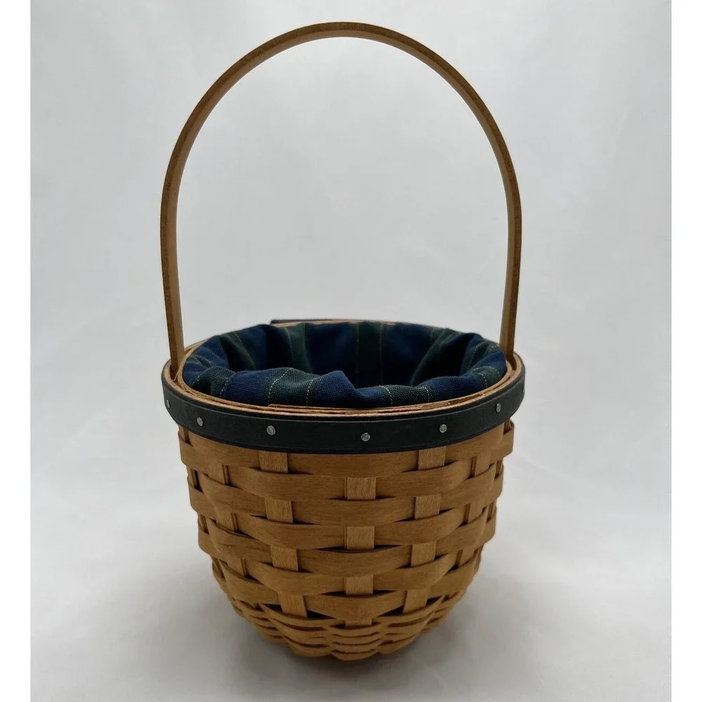 Longaberger 2004 Collectors Club Collectors Edition Renewal Basket Liner Prot.